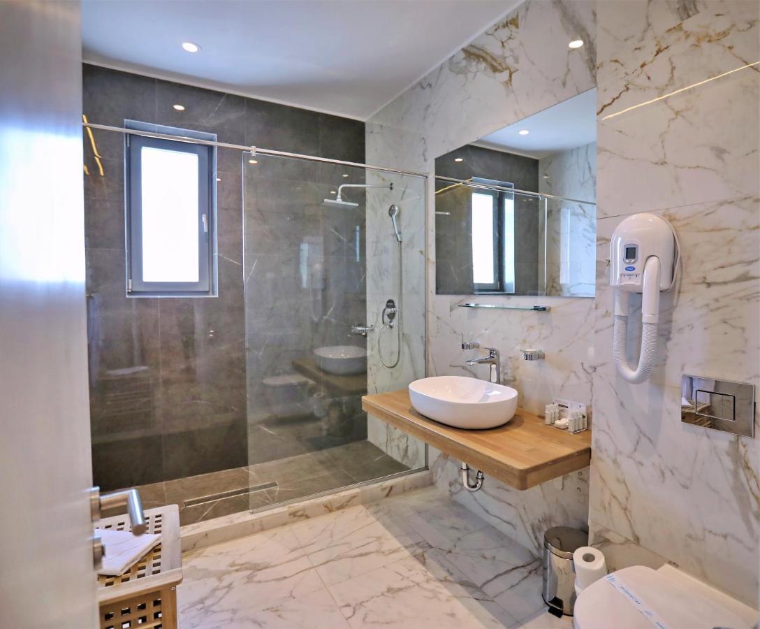 Nautic Luxury Club Hotel Navodari Luaran gambar