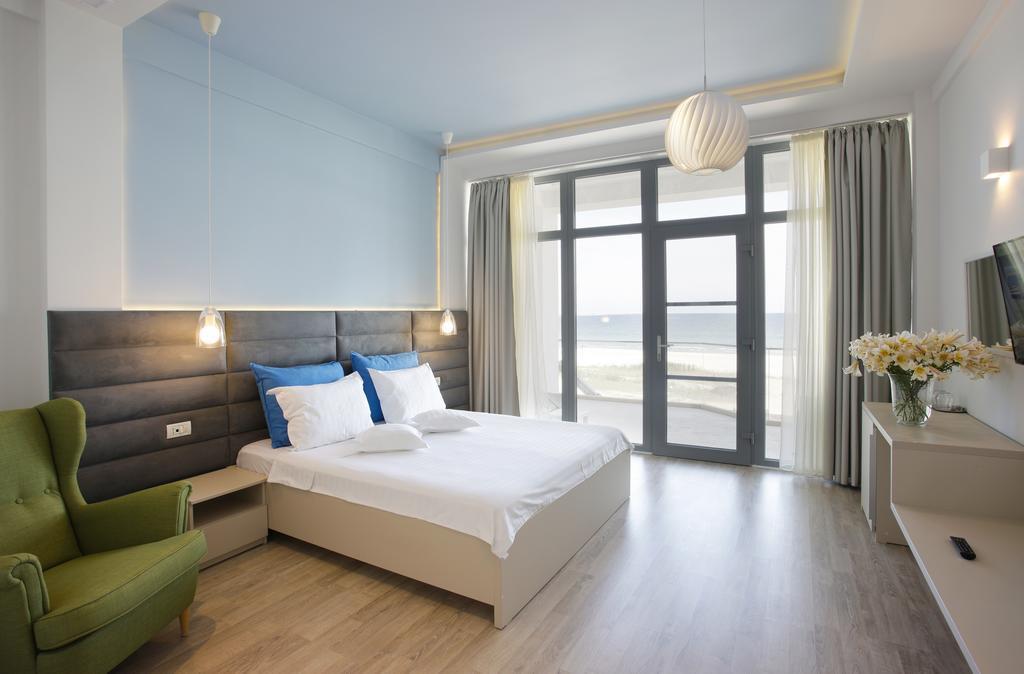 Nautic Luxury Club Hotel Navodari Bilik gambar